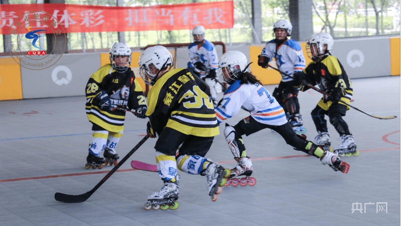 （重庆市青少年轮滑冰球冠军赛顺利举行了吗）重庆市青少年轮滑冰球冠军赛顺利举行插图