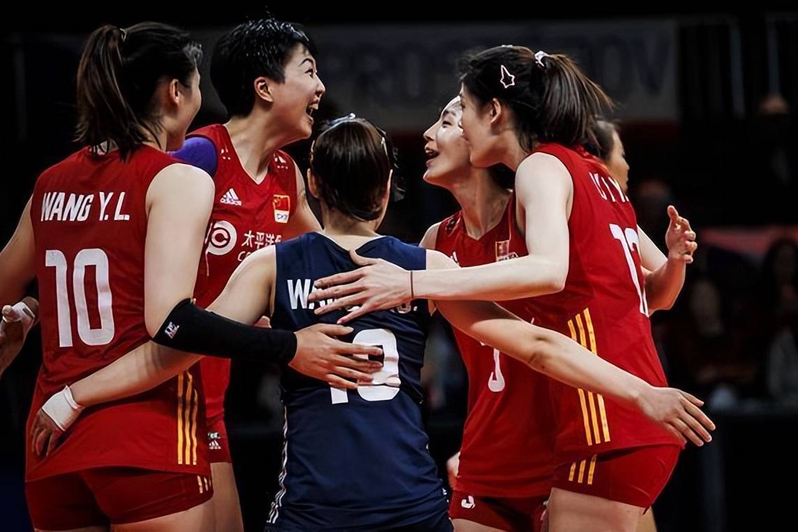 （中国女排体育新闻）中国体育报对中国女排进行专题报道：谈球队备战，并未提到朱婷插图